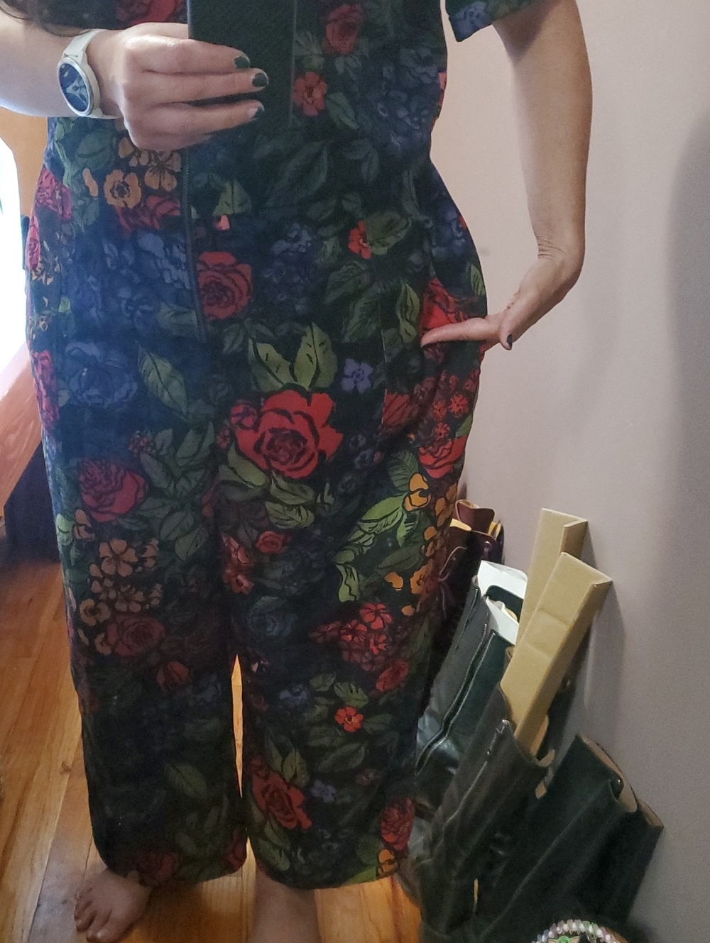 Lucy & Yak Floral Print Short-Sleeve Jumpsuit in Multi - Size 18 - Picture 12 of 14